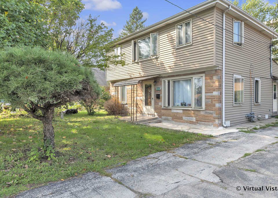 1st image of 10516 Diversey Ave