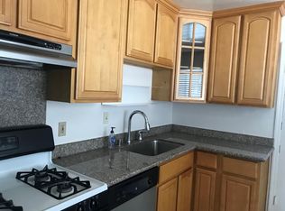 25 Murlagan Ave, Mountain View, CA 94043