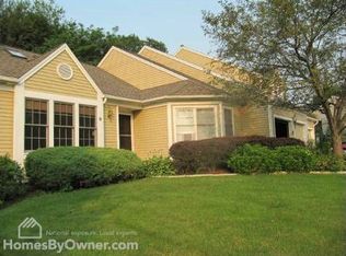 9 Chesterfield Dr, Voorheesville, NY 12186