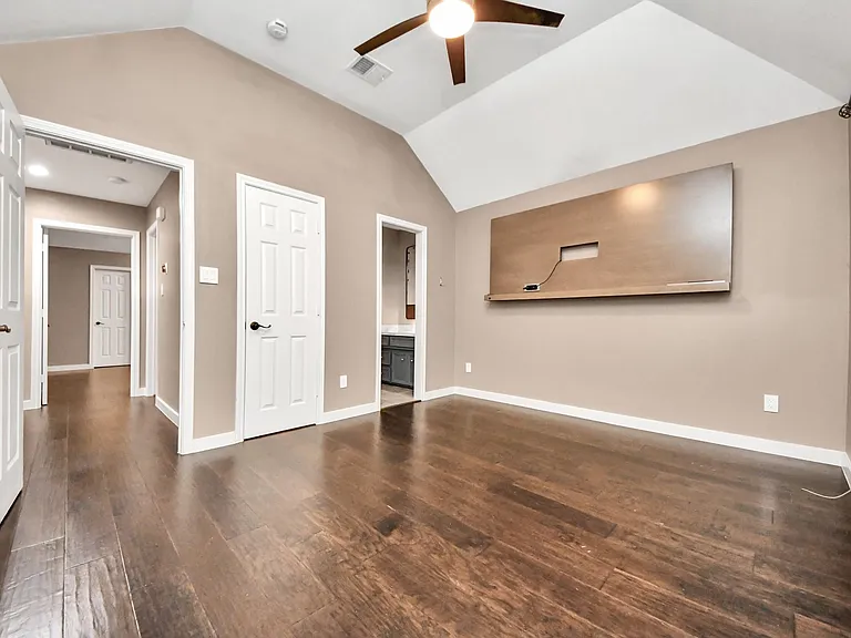 3210 Shadowwalk Dr — Photo 32