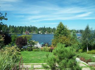 9010 NE 41st St, Yarrow Pt, WA 98004