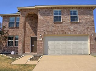1312 Gayle St, Burleson, TX 76028