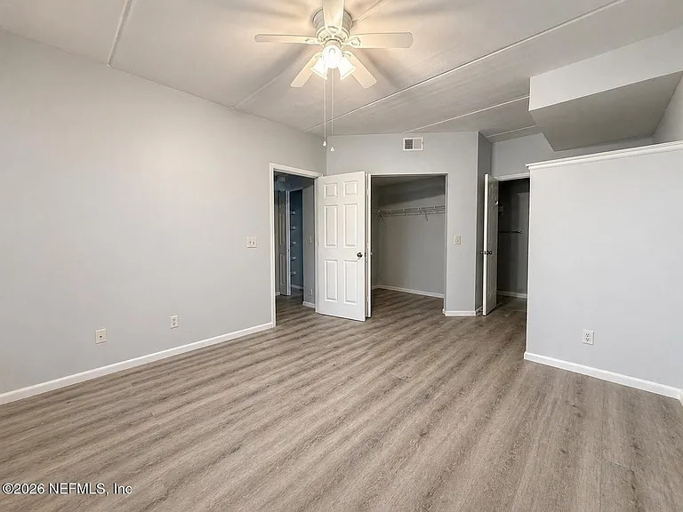 13 Navarra Ct — Photo 6