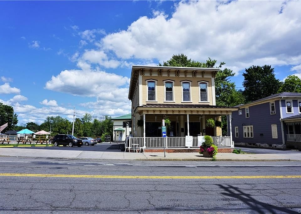 1st image of 23 Syracuse St #2