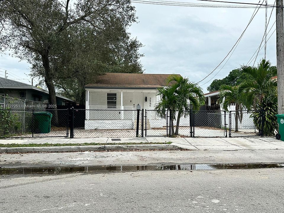 1st image of 2555 NW 23rd Ave