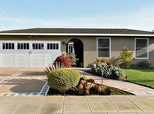 247 Pelican Ct, Foster City, CA 94404