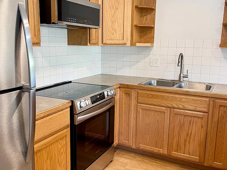 32100 E Historic Columbia River Hwy #1 — Photo 5