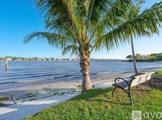 108 Ocean Cay Way, Hypoluxo, FL 33462
