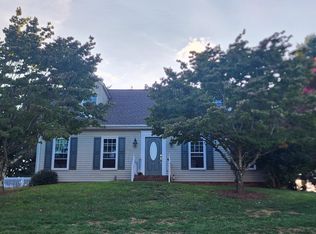 162 Orchard Hill Dr, Cloverdale, VA 24077