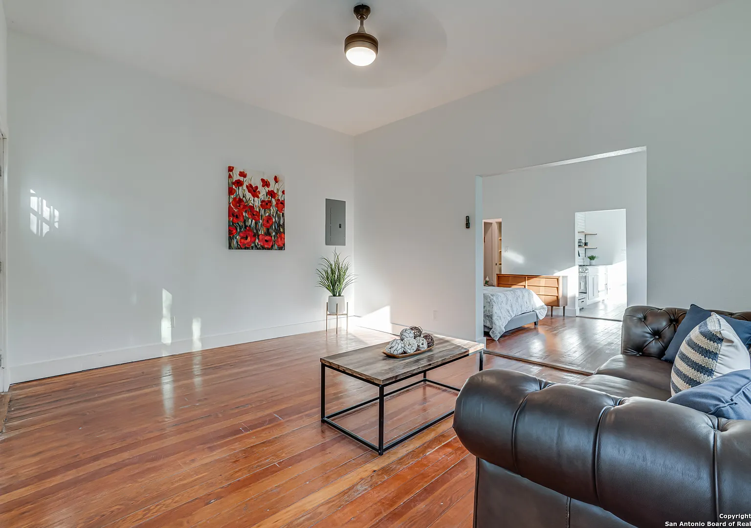 1 bed, 586 sqft, $900 — Photo 4