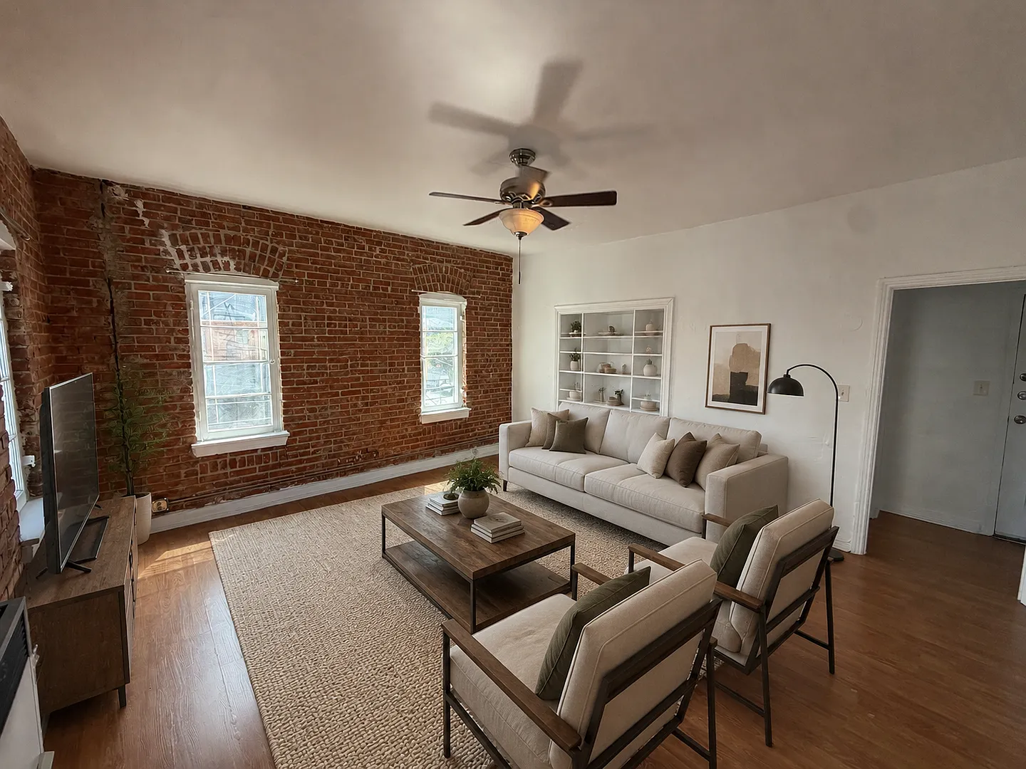 Westmoreland Apts — Photo 1