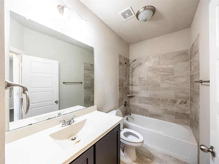 1217 Naples Dr — Photo 18