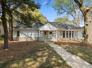 1405 Garfield Ave, Aurora, IL 60506