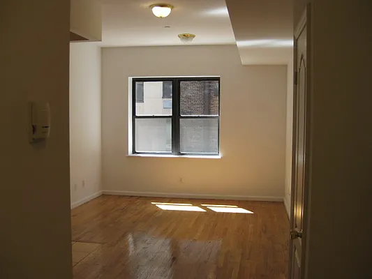 Rented by J Misrahi Realty Corp | media 17