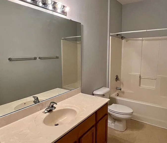 250 Highland Golf Dr — Photo 9