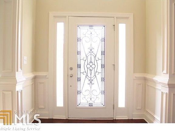 3rd image of 2957 Ash Grove Dr