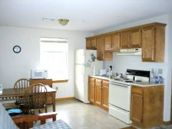 24 W State St, Granby, MA 01033 Zillow
