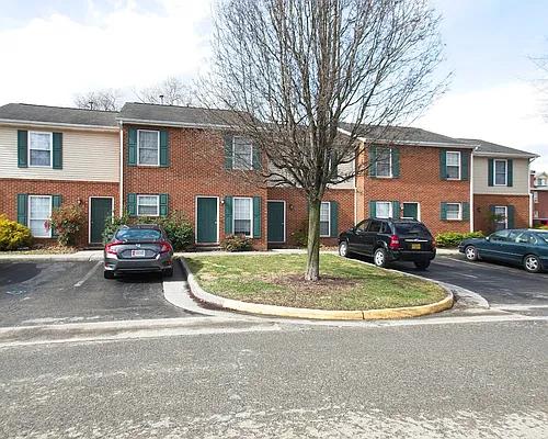 1106 Calhoun St #9 Photo 1