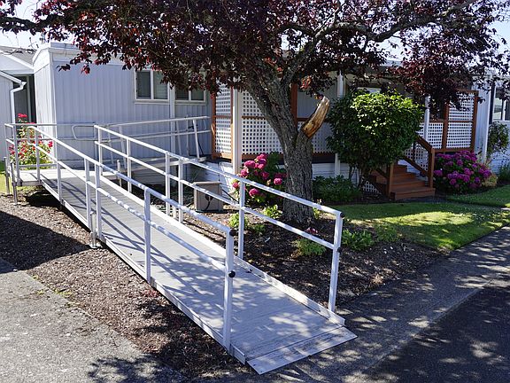 Wheelchair ramp 