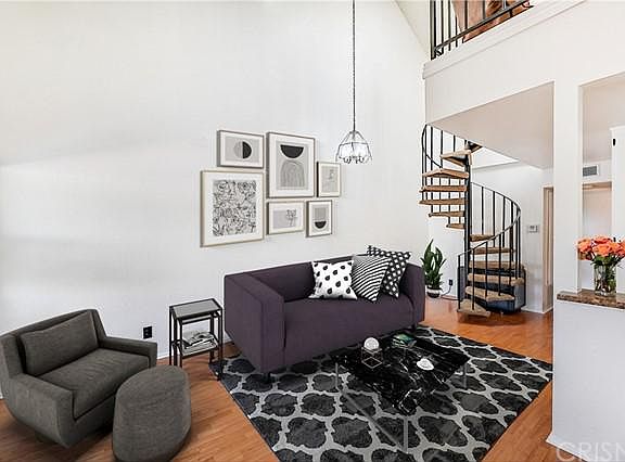 4th image of 27646 Nugget Dr APT 7