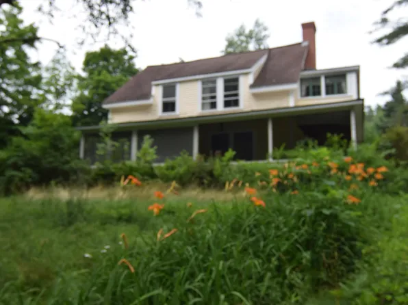 1106 Page Hill Road, Tamworth, NH 03817