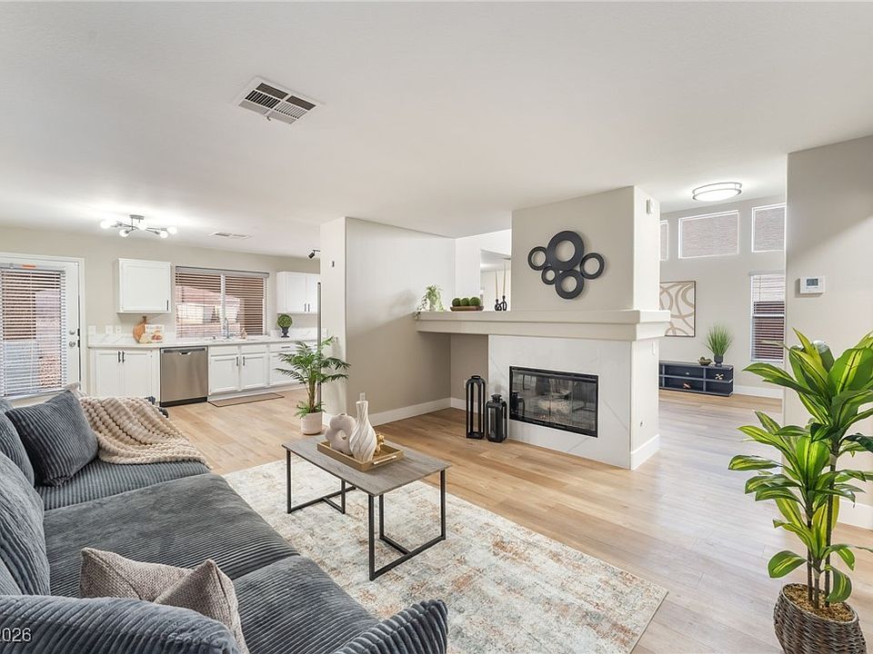 1st image of 1825 Cedar Bluffs Way