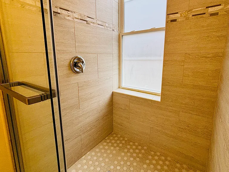 3411 N Milwaukee Ave #2 — Photo 8