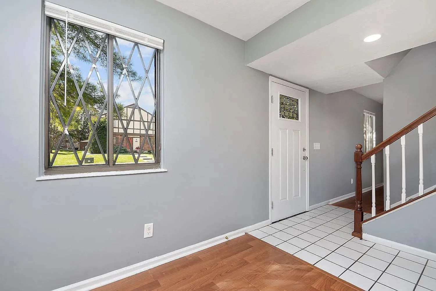 3 bed, 3.5 bath, 1232 sqft, $2,095 — Photo 4