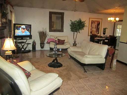 4th image of 16719 Espinosa Dr