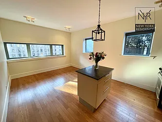Rented by New York Residence