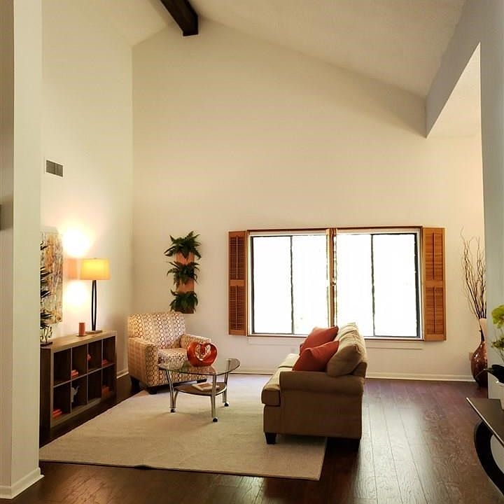 1st image of 4127 NW Alpine Dr