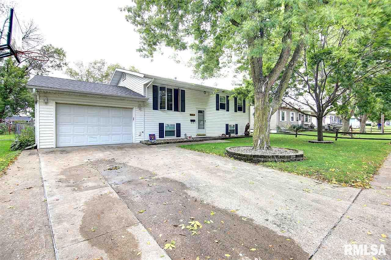 1448 17th Ave, Camanche, IA 52730 Zillow