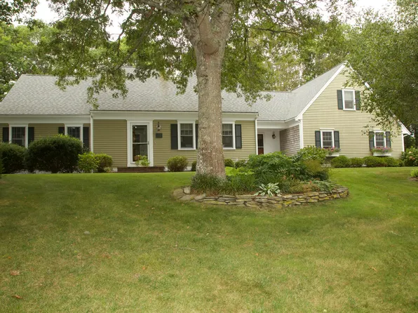 67 Spyglass Hill Road, Barnstable, MA 02630