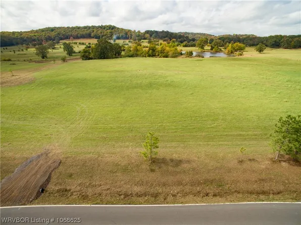 Cain Rd, Mountainburg, AR 72946