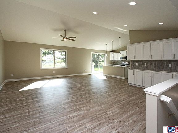 2nd image of 540 N 108th St