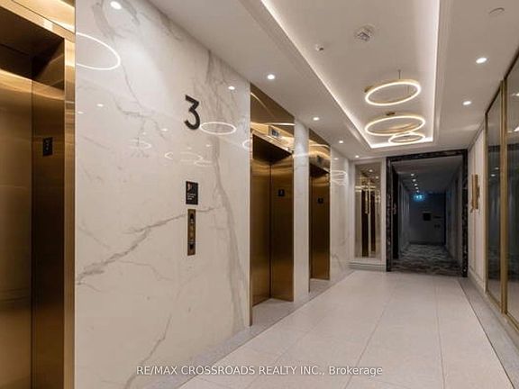 3rd image of 121 Lower Sherbourne St #1454
