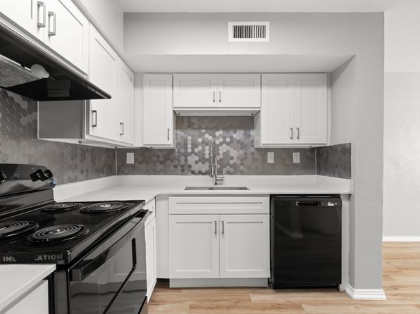 4919 Timberview Dr #4833A