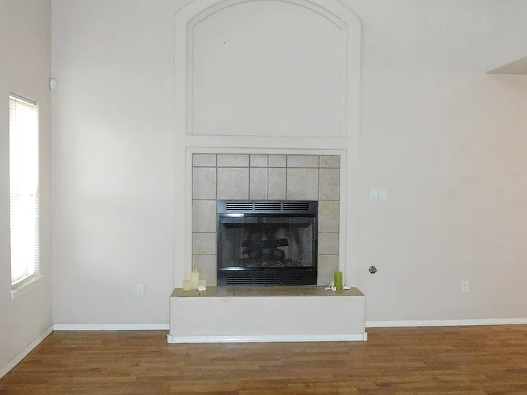 7519 Treviso Ct NE — Photo 2