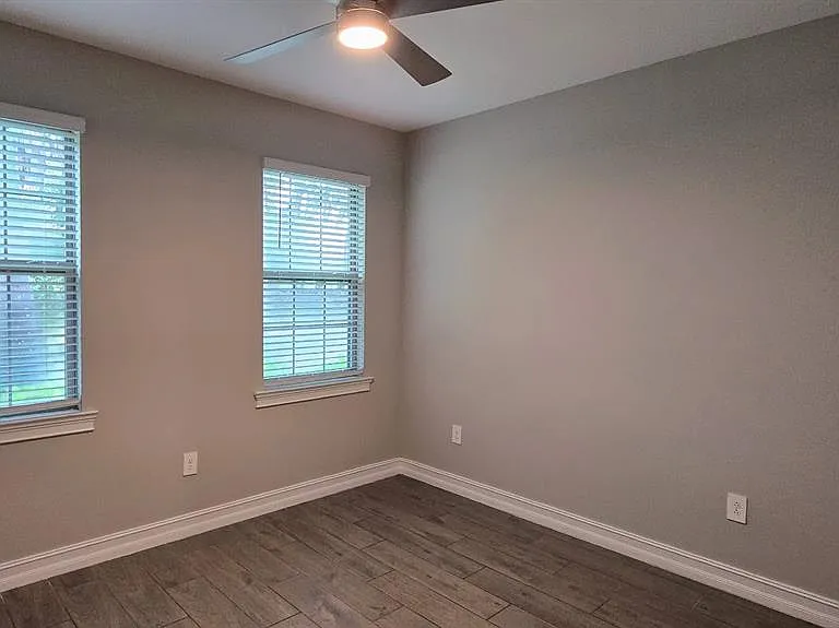233 Vinadio Blvd — Photo 42