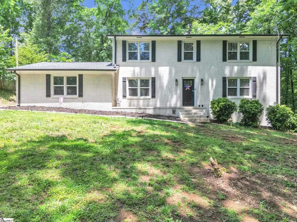 121 Forest Park Dr, Easley, SC 29642