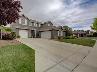 1134 Gaugin Way, Patterson, CA 95363