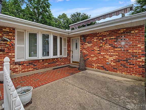 4th image of 2551 Flowerstone Dr