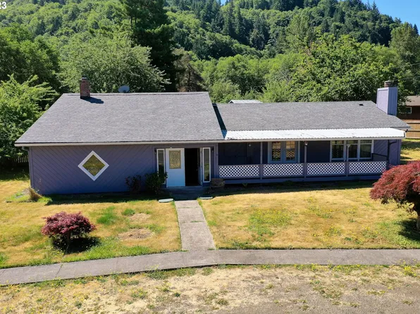 13798 Tandy St, Clatskanie, OR 97016