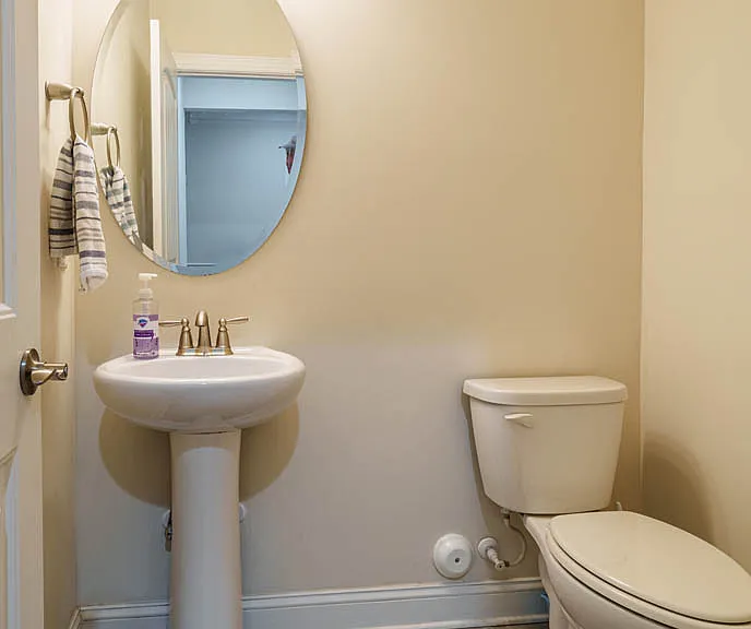 226 Daymire Glen Ln — Photo 6
