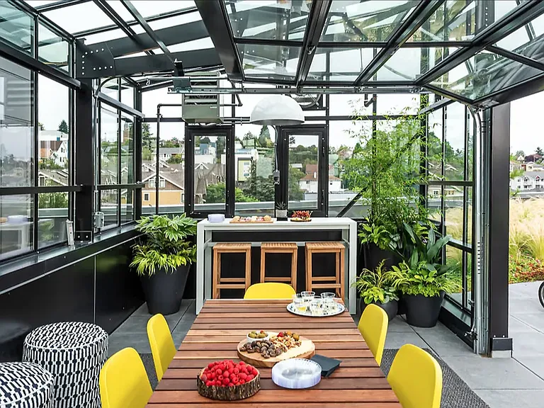 A plant lovers dream! Great space for entertaining guests and meeting up with your favorite neighbors.