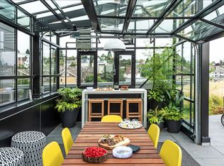 Muir, Seattle, WA 98144