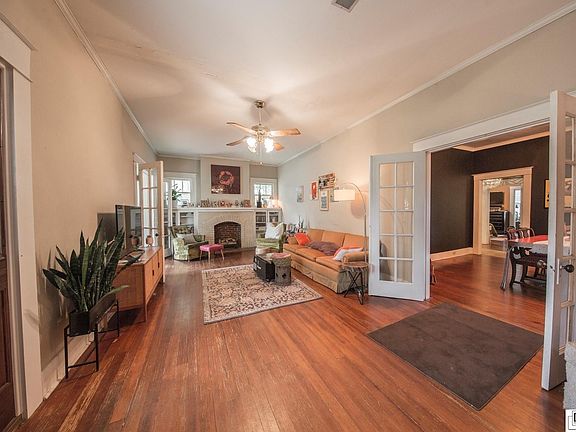 3rd image of 324 Auburn Ave