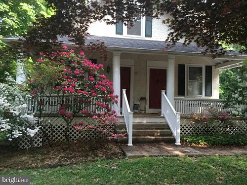 132 Paoli Pike #B Photo 1