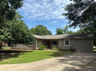 204 N 57th St, Fort Smith, AR 72903