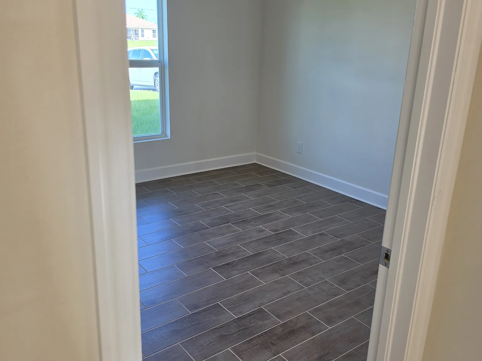 4 bed, 1850 sqft, $2,700 — Photo 4